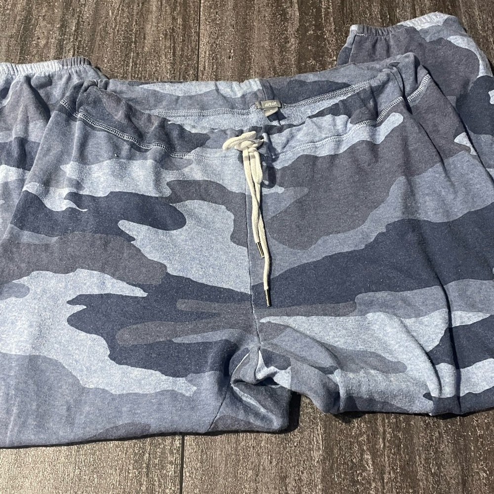 Aerie joggers